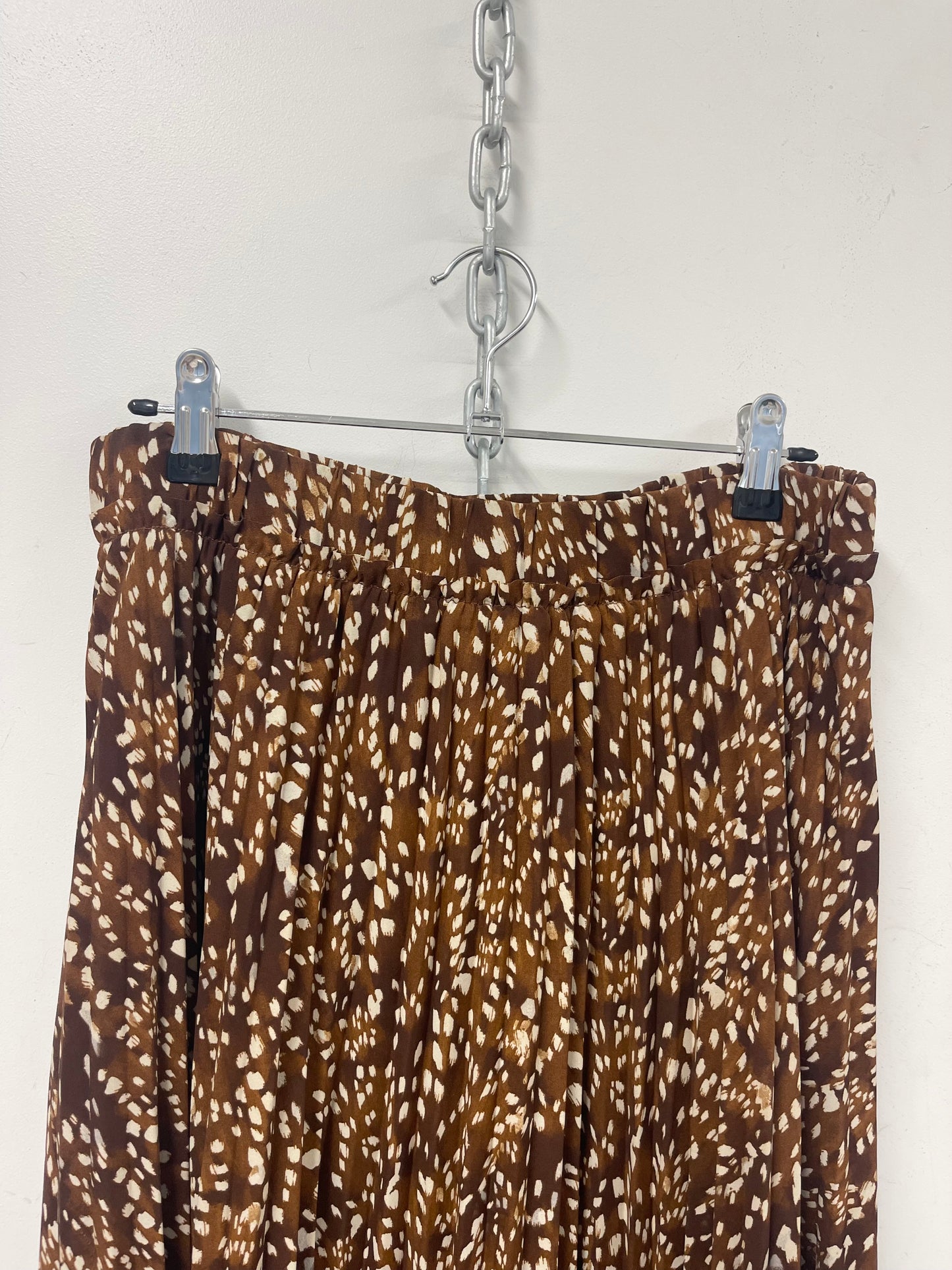 COUNTRY ROAD | Chestnut Print Pleat Skirt