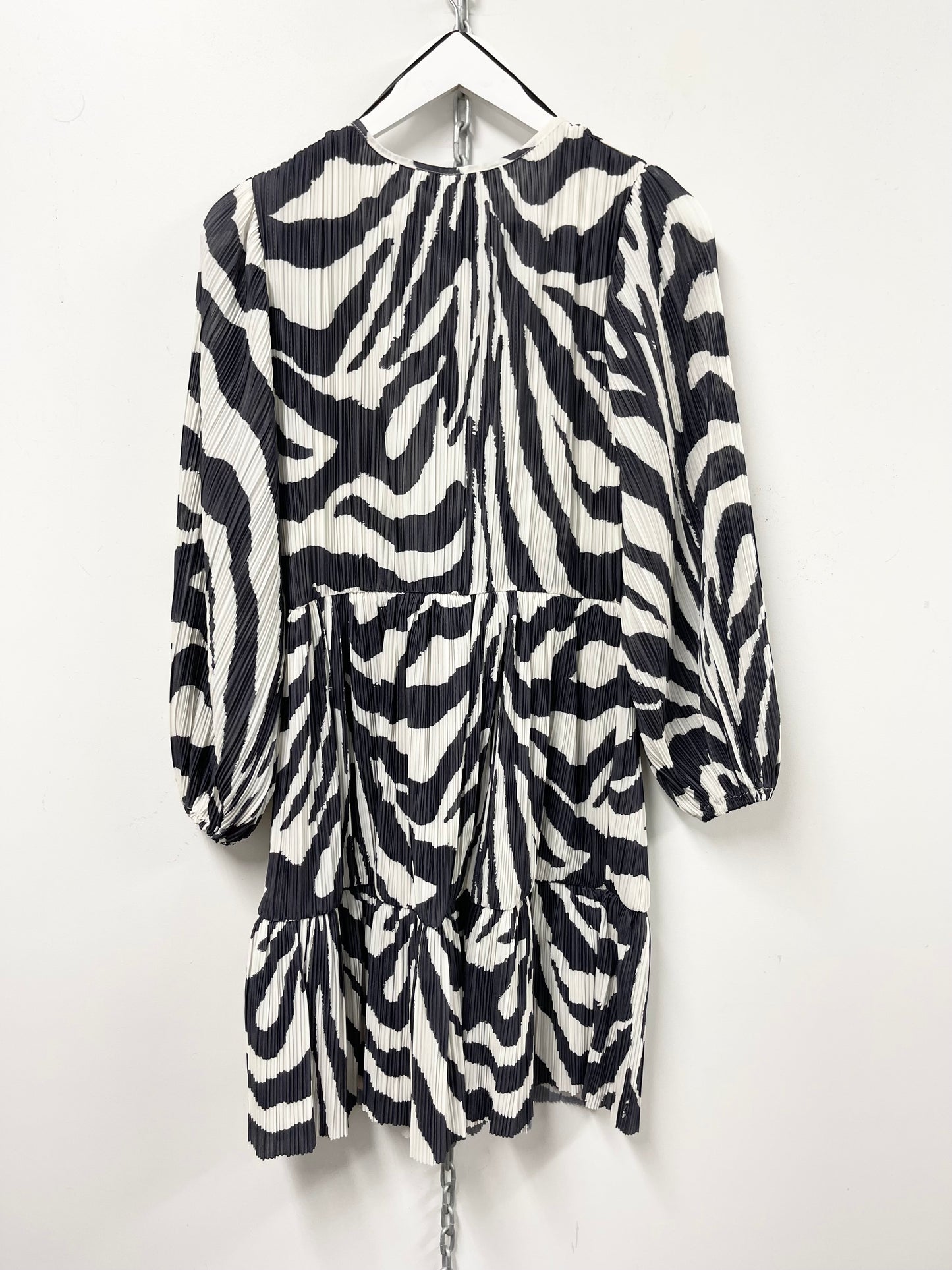 H&M | Pleated Jersey Dress