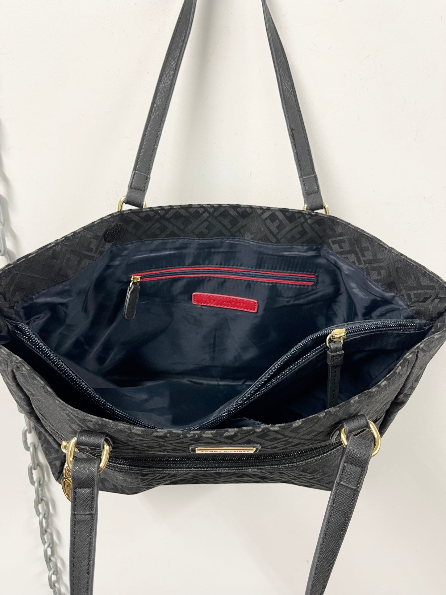 TOMMY HILFIGER | Black Logo Tote Bag