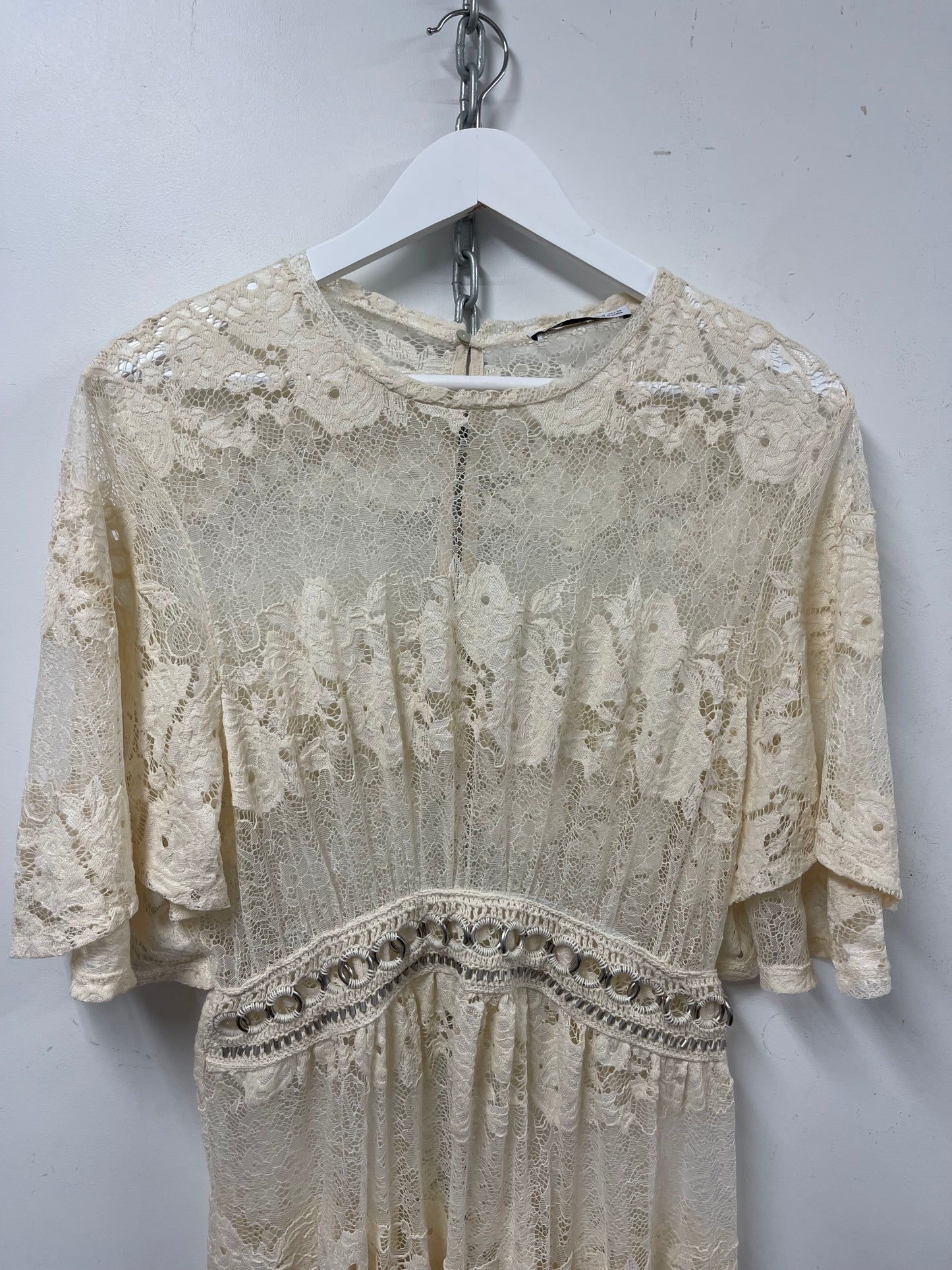 ZARA | Bohemian Flutter Sleeve Lace Dress